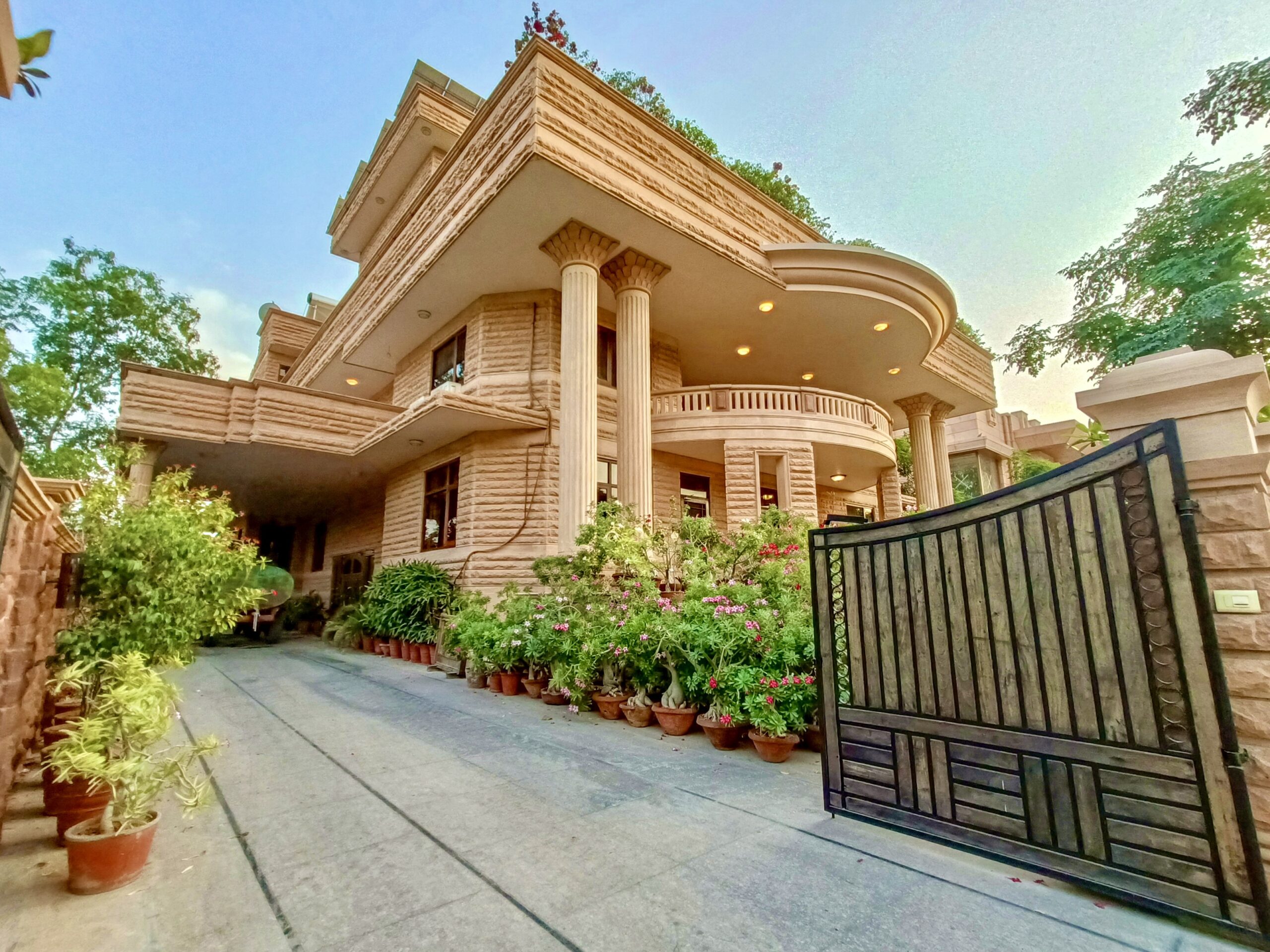 619bae2456f72_34 scaled